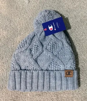 Champion Grey Cable Knit Fleece Lined Foldover Pom Pom Beanie OSFM thumbnail 1