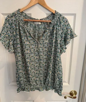 Max Studio Green and Cream Floral Peasant Blouse thumbnail 1