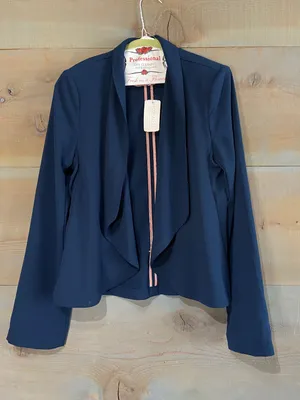 Blazer thumbnail 1