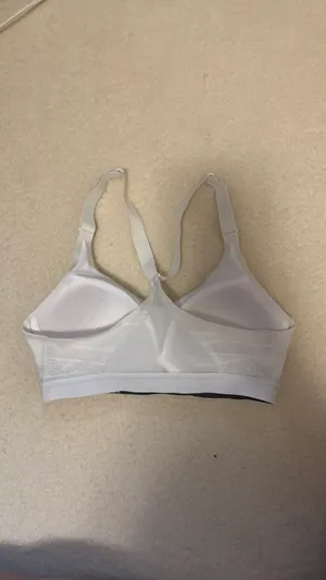 Victoria's Secret Sports Bra thumbnail 2