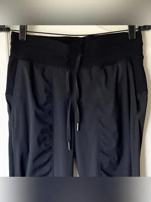 Lululemon Dance Studio Jogger 29” Swift Black Size 6 GUC thumbnail 6