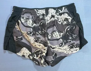Nike DRI-fit Tempo Running Shorts Womens Small thumbnail 1