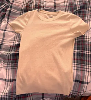 Hollister Top thumbnail 1