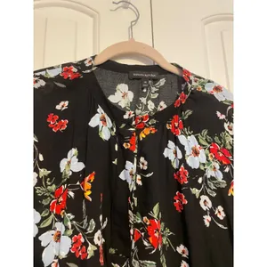 Banana Republic Blouse Floral Bell Sleeve Black Botanical Print Medium Boho M‎ thumbnail 6