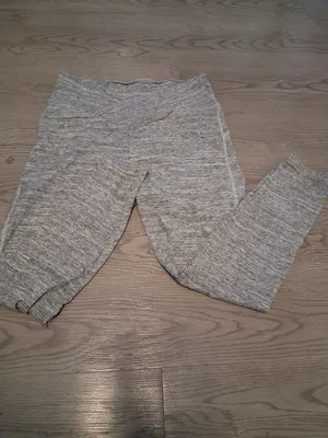 PINK Victoria's Secret v-cut front waist line tweed leggings in gray size large. thumbnail 10