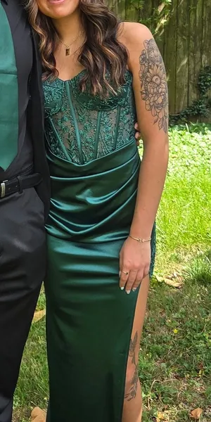 Green Prom Windsor Dress thumbnail 1