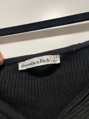 Abercrombie Off The Shoulder Twist Sweater thumbnail 4