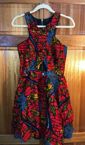 Laviye NWOT Red Ankara Cross Front Mini Length Dress thumbnail 4