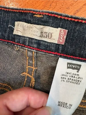 Levi’s 550 Women’s 16 Long Dark Wash Relaxed Bootcut Jeans Y2K thumbnail 2