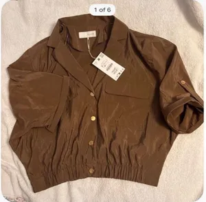 Zara Brand New Unique Brown Cropped Top/Utility Jacket Button-Snap Front & Pockets Size Small - UtilityChic Gorpcore Safaristyle Streetwear Day-to-Night Standout thumbnail 1