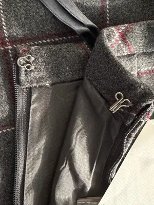 H&M Grey A-Line Plaid Windowpane Skirt thumbnail 4