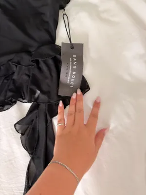 Going Out Top Black thumbnail 3