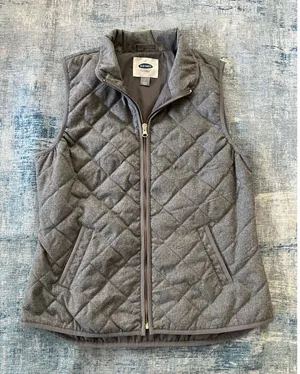 Old Navy Full Zip Lightweight Quilted Vest Women's Small thumbnail 1