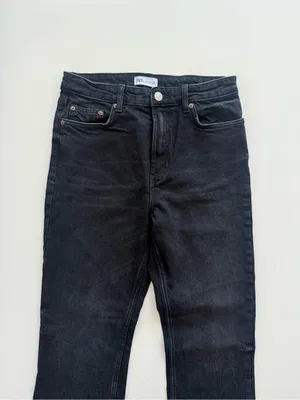Zara Black High Waisted Straight Legged Jeans size 8 thumbnail 2