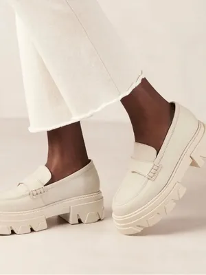 EUC ALOHAS Leather Trailblazer Platform Loafers Cream Size 6.5 thumbnail 3
