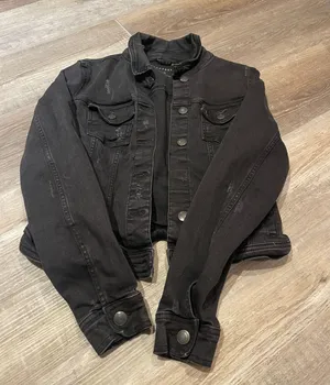 Black Jean Jacket thumbnail 1