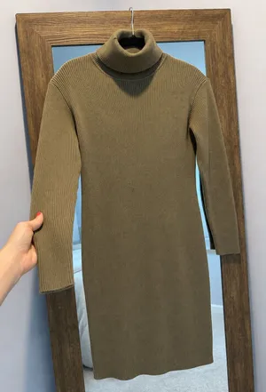 Fantastic Fawn Olive Green Ribbed Turtleneck Sweater Dress thumbnail 2