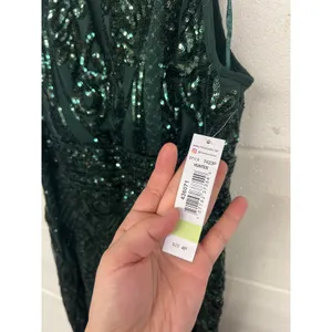 NWT R&M Richards Sz 4 Green Sequined Sleeveless Formal Cocktail Evening Gown thumbnail 3