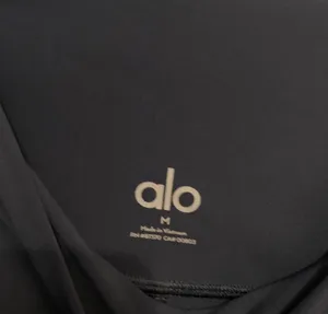 ALO Yoga Navy Set thumbnail 4