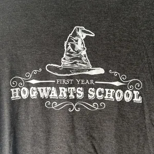 Harry Potter Hogwarts T-shirt thumbnail 2