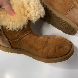 UGG Australia Bailey button short boots chestnut size 6‎ thumbnail 10