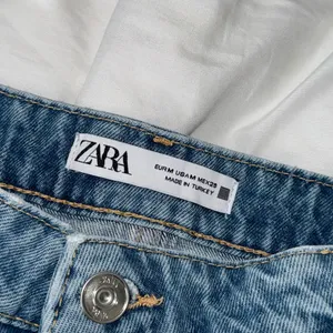 ZARA Denim Mini Skirt thumbnail 3