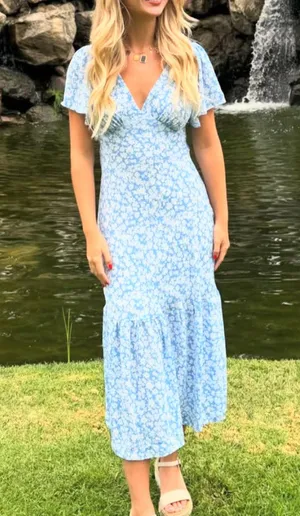 NWT altar'd state bellarosa flutter sleeve blue/ivory midi dress. Size XL thumbnail 1