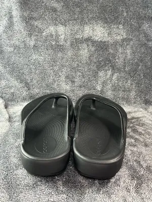 OOFOS OOlala Luxe Glossy Black Recovery Sandals Women Size 10 EU 41⁠ thumbnail 4