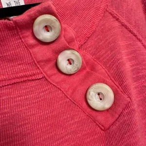 We the Free People Don't Forget Me Size Medium Coral Side Button Top Sweater thumbnail 3