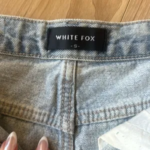 White fox denim shorts thumbnail 2
