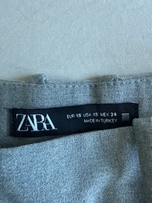 Zara grey trouser pleated shorts XS thumbnail 4
