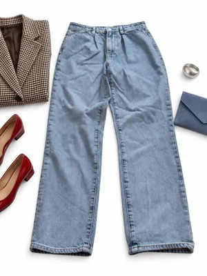 PAIGE Sarah Straight Ankle Jeans Women’s 25 Light Wash High Rise Cropped Denim thumbnail 1