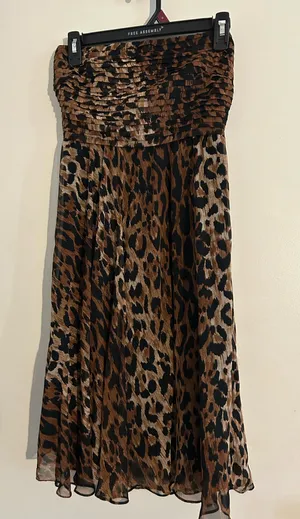 The Limited Leopard Dress  thumbnail 1