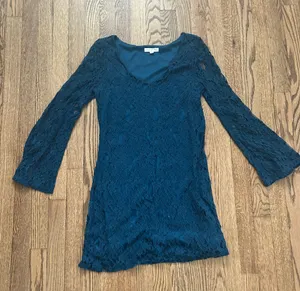Dress thumbnail 1