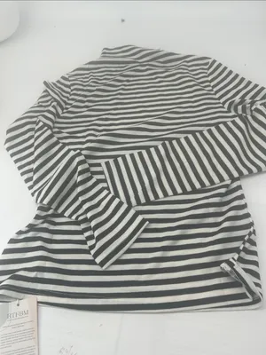 Women’s Striped Long-Sleeve Tee - Black & White thumbnail 16