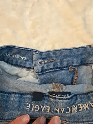 American Eagle Outfitters Medium Blue Skinny Jeans - Women's thumbnail 3