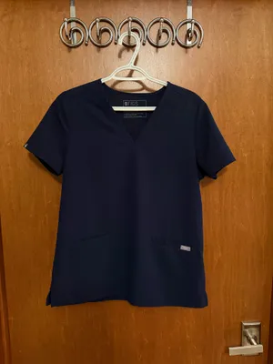 FIGS Scrub Top thumbnail 1