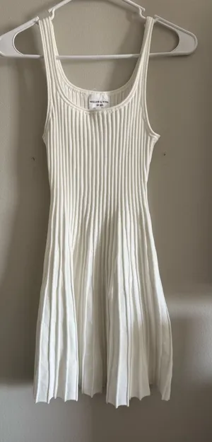 Willow and wind dress White thumbnail 1