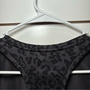 Athleta Shanti Leopard Crop Tank Top thumbnail 4