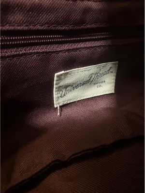 Universal Threads Burgundy Crossbody Bag Faux Leather Pleated Flap Purse thumbnail 5