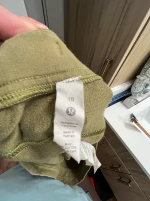 Lululemon Inner Glow 3” Shorts thumbnail 4