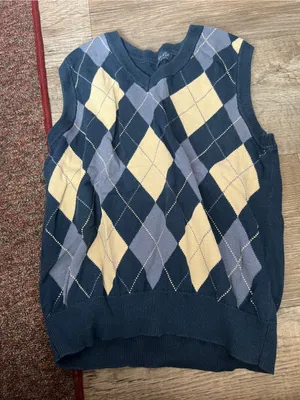 Brandy Melville Navy Argyle V-Neck Sweater Vest thumbnail 5