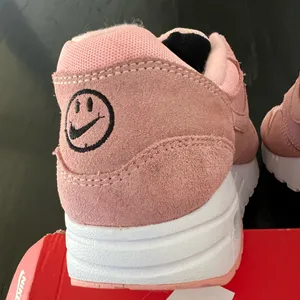 NIB NIKE Air Max 1 GS Have A Nike Day Bleached Coral thumbnail 11