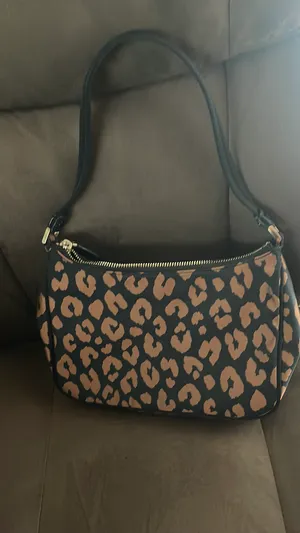 Kate Spade thumbnail 2