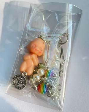 Handmade Kawaii retro y2k angel baby kewpie doll “LOVE&PEACE”🕊🌈✌️unisex necklace👼 thumbnail 5