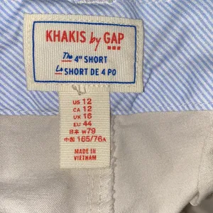 Khakis by Gap chino hot 4 inch tan shorts size 12 thumbnail 5