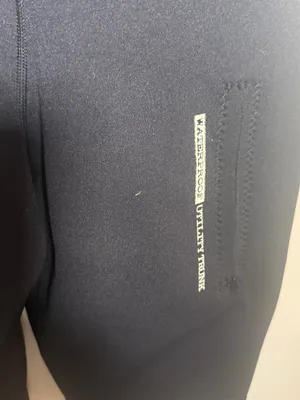 Source Unknown HO Womens size 8 Black & Gray Shorty Wetsuit with Pink Accents thumbnail 6