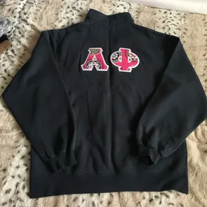 Alpha phi sweatshirt Size M thumbnail 1