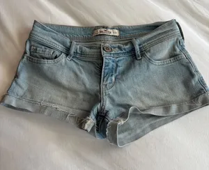 Hollister Ladies Light Blue Distressed Denim Jean Shorts thumbnail 1