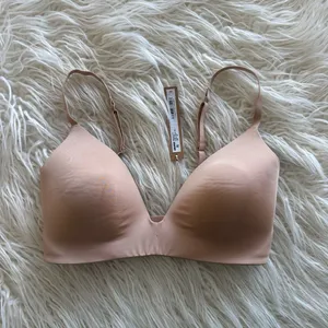 Skims Wireless Form T-shirt Bra Clay Size 32D thumbnail 2